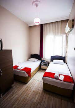 איזמיר Cicek Palas Otel מראה חיצוני תמונה